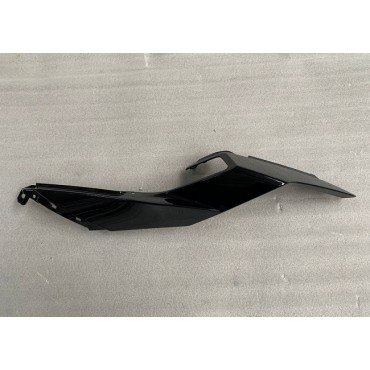 Arora Gp 250  Sağ Yan Kapak Si̇yah