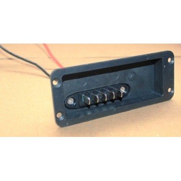 Arora Berlin Akü Soketi